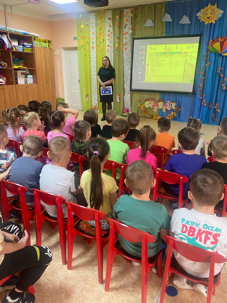 photo 5422691525017599369 y