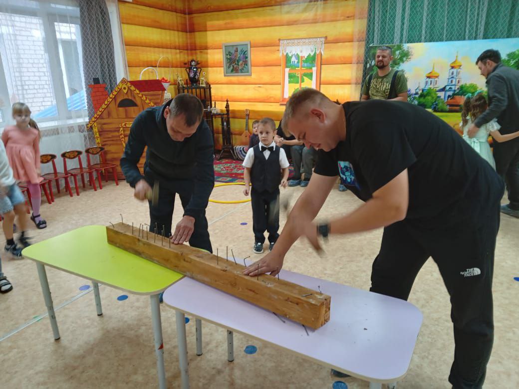 photo 5445319491497099345 y