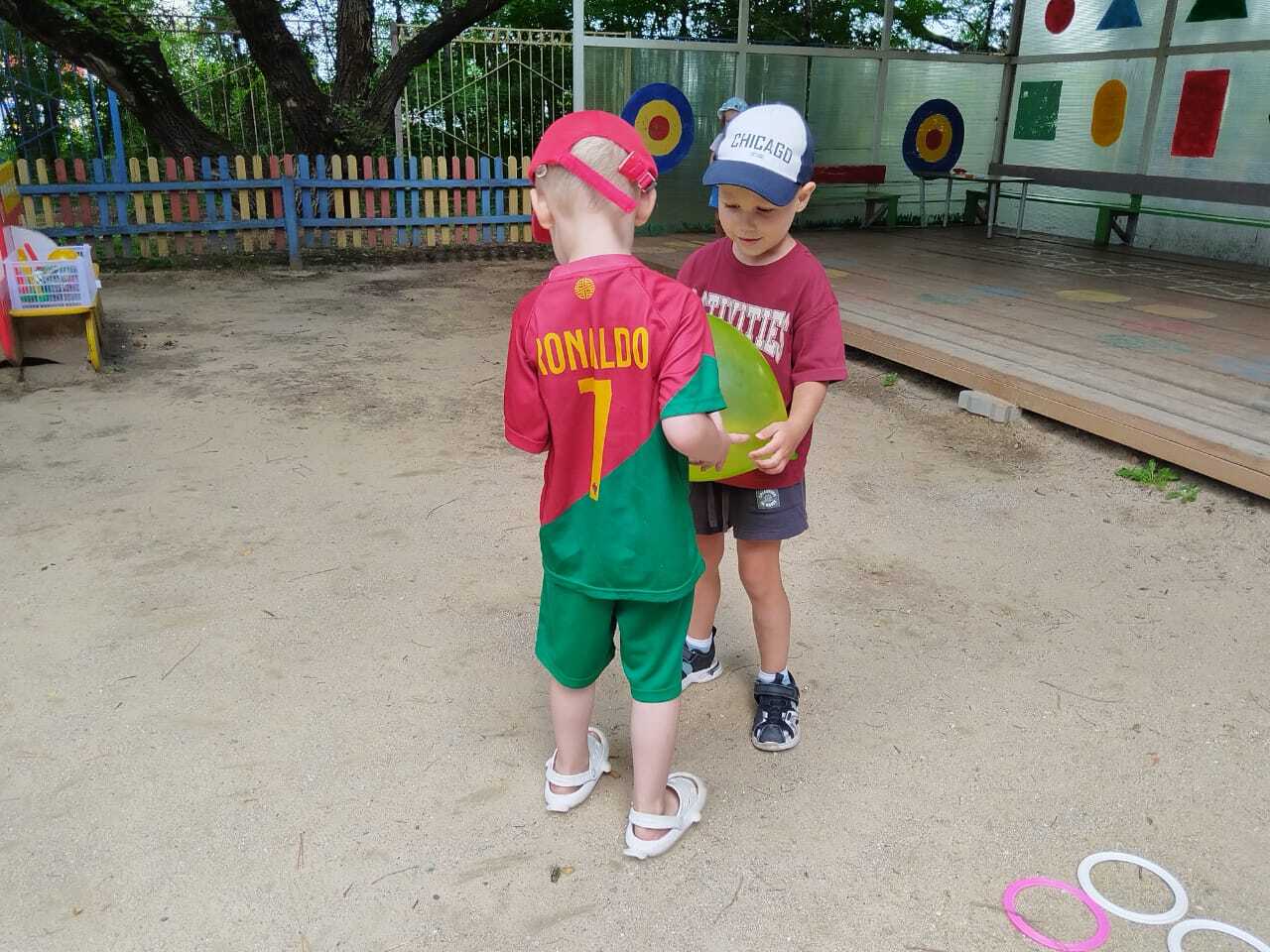 photo 5781570574135442056 y
