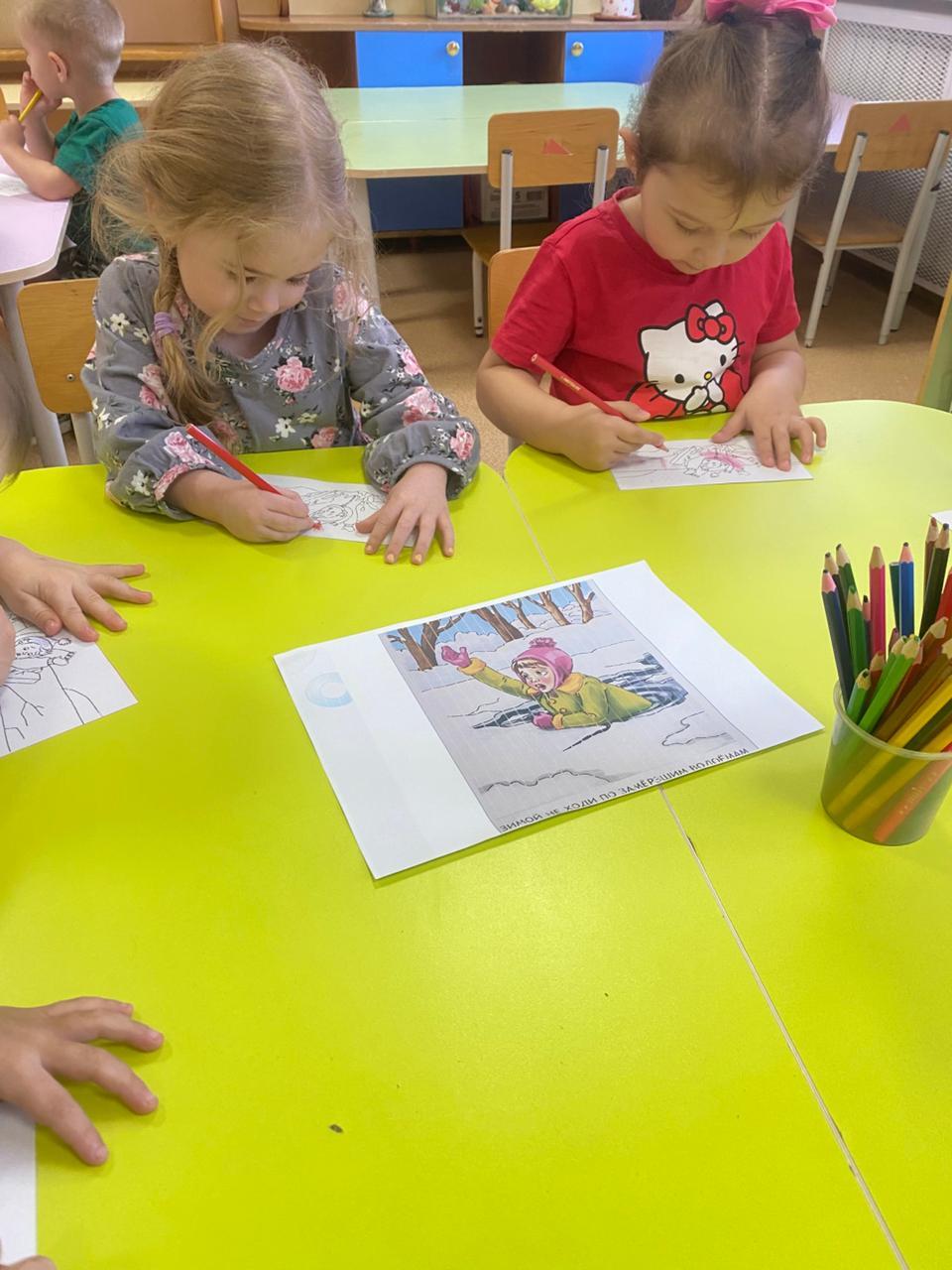 photo 5826602893920897887 y