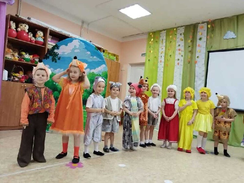 photo 5865242665983609713 x