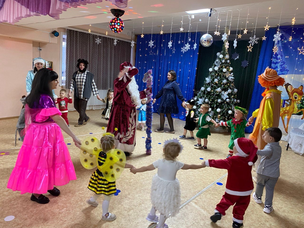 photo 5950905015608216629 y